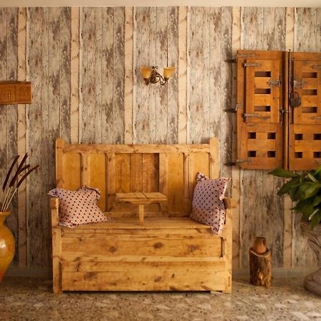 Nuévalos Apartamentos Rurales La Posada De Donato מראה חיצוני תמונה