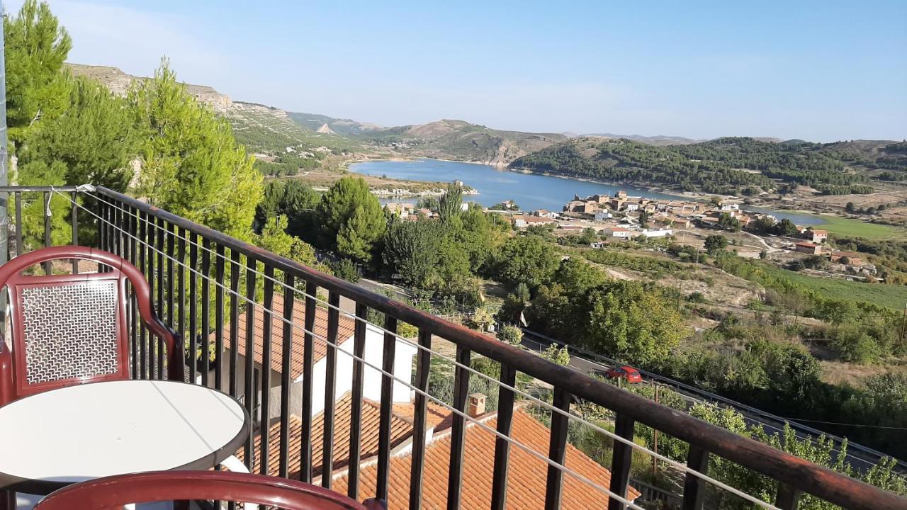 Nuévalos Apartamentos Rurales La Posada De Donato מראה חיצוני תמונה