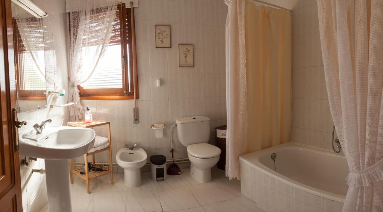 Nuévalos Apartamentos Rurales La Posada De Donato מראה חיצוני תמונה
